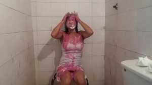 lots-of-slime-in-lingerie_2.jpg