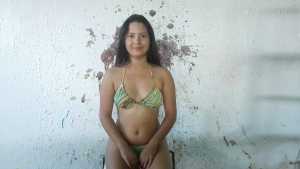 more-slime-pies-without-bras-messy-ses_1
